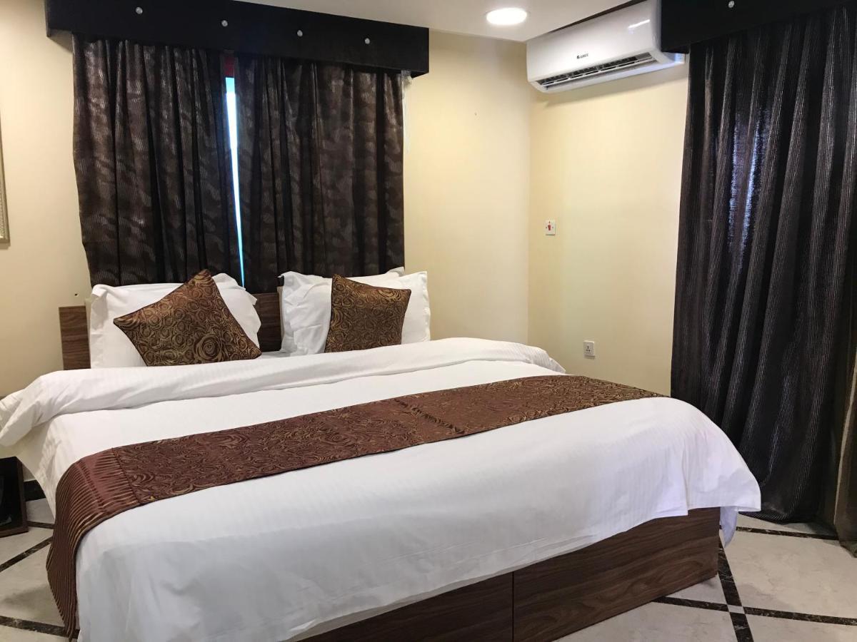 منتجع وشاليهات مورجان الشرق - للعائلات فقط - Dammam Dış mekan fotoğraf