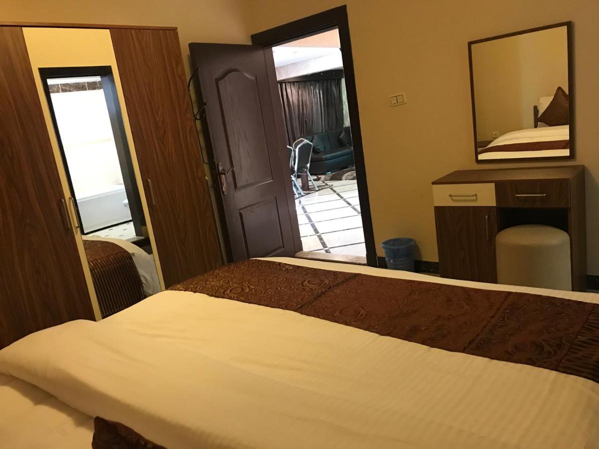 منتجع وشاليهات مورجان الشرق - للعائلات فقط - Dammam Dış mekan fotoğraf