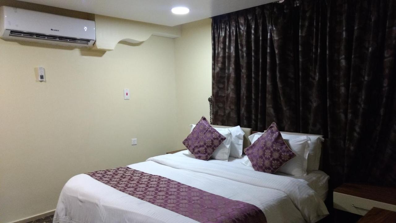 منتجع وشاليهات مورجان الشرق - للعائلات فقط - Dammam Dış mekan fotoğraf